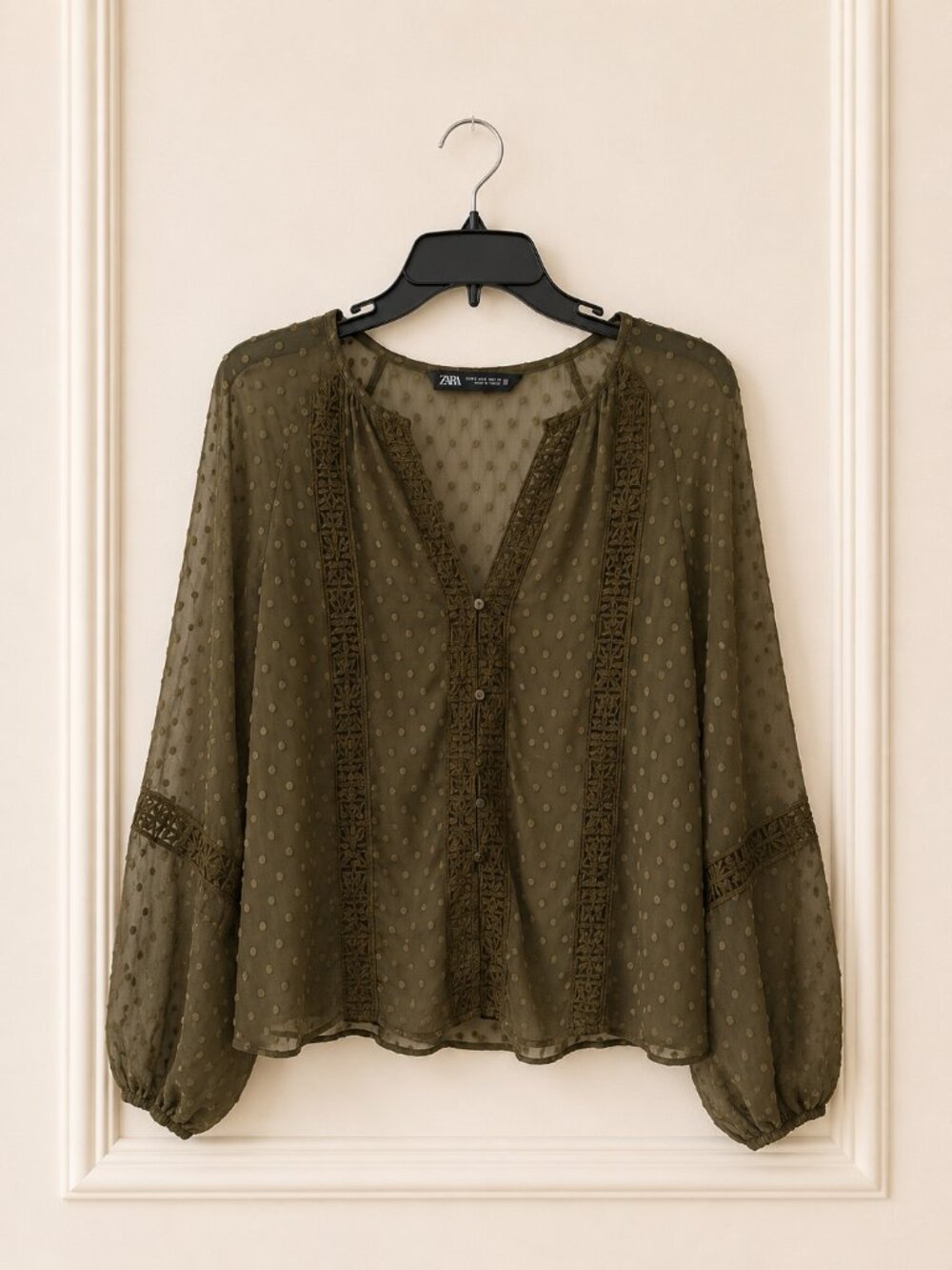ZARA WOMEN FLOWY GREEN BLOUSE SIZE XS